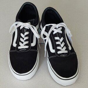 VANS Off the Wall Black Canvas Skate Shoes/Sneakers Missy Size 4.5